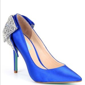 Brand new Betsey Johnson fabulous shoes!!